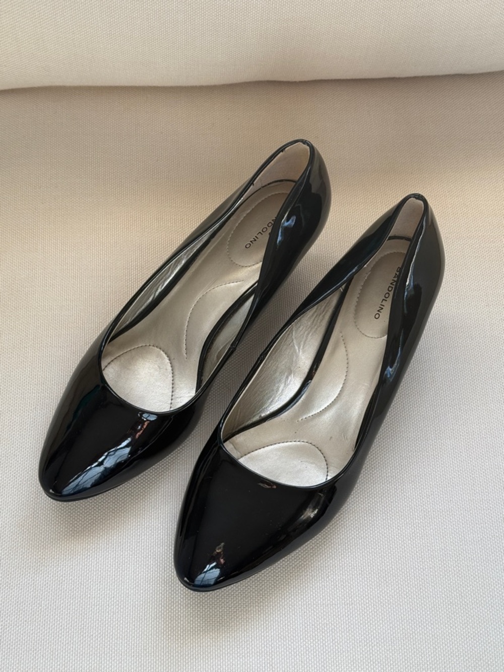 Bandolino Black Patent Wedge Pumps sz 11